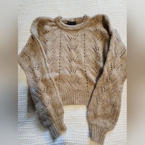 American Eagle balloon sleeve cropped sweater